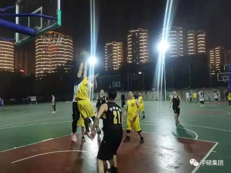 燃青春—宇硕乐动官方网页版-乐动(中国)
与吉星酒业篮球友谊赛火热开赛